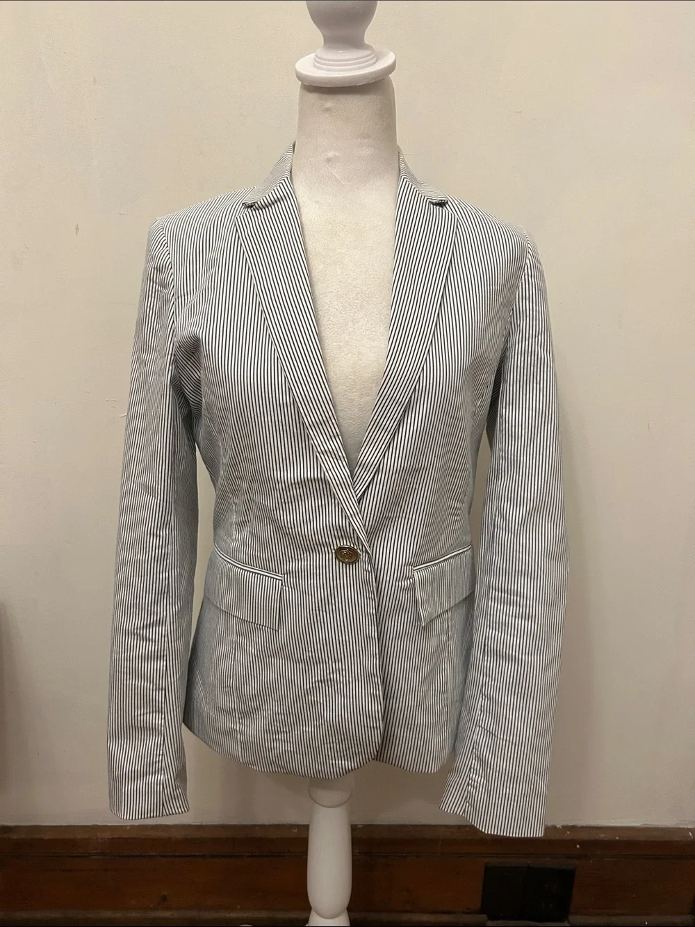 Cynthia Rowley Striped Seersucker Blazer - Light Blue/White Size S EUC